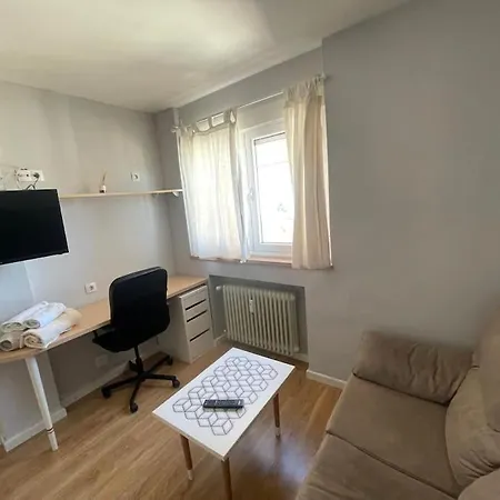 Piso Turistico Plaza Del Cine Apartment Ponferrada