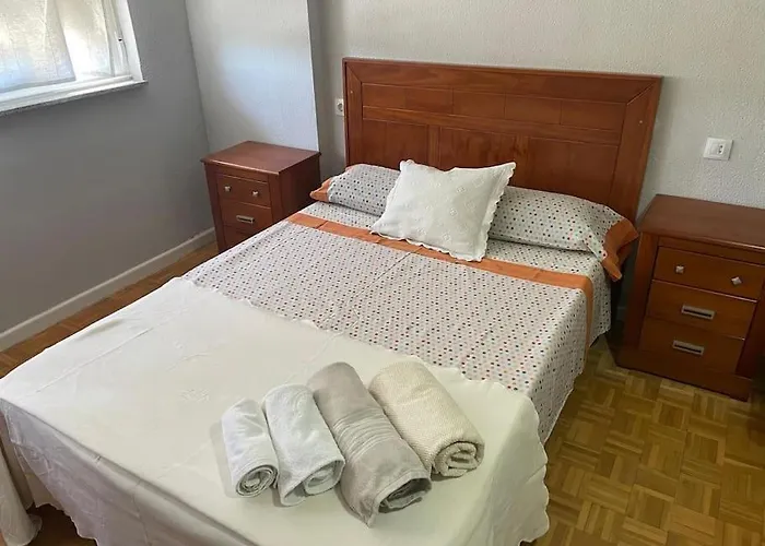 Piso Turistico Plaza Del Cine * Ponferrada