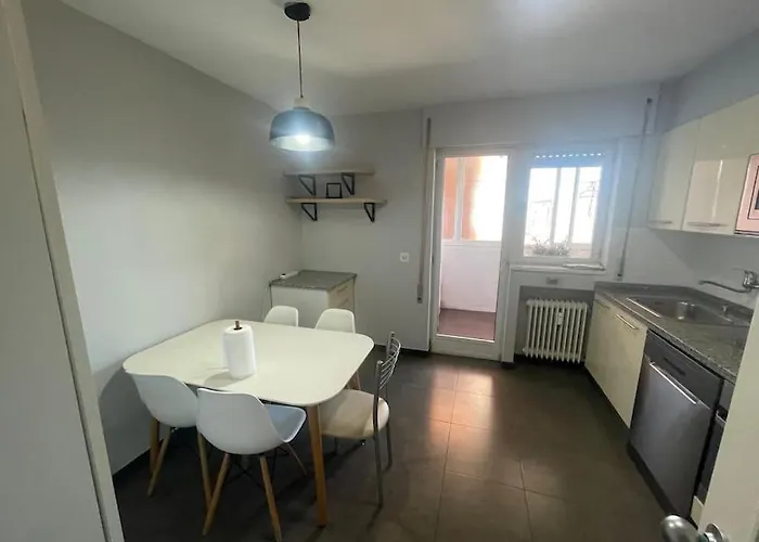 Lejlighed Piso Turistico Plaza Del Cine *